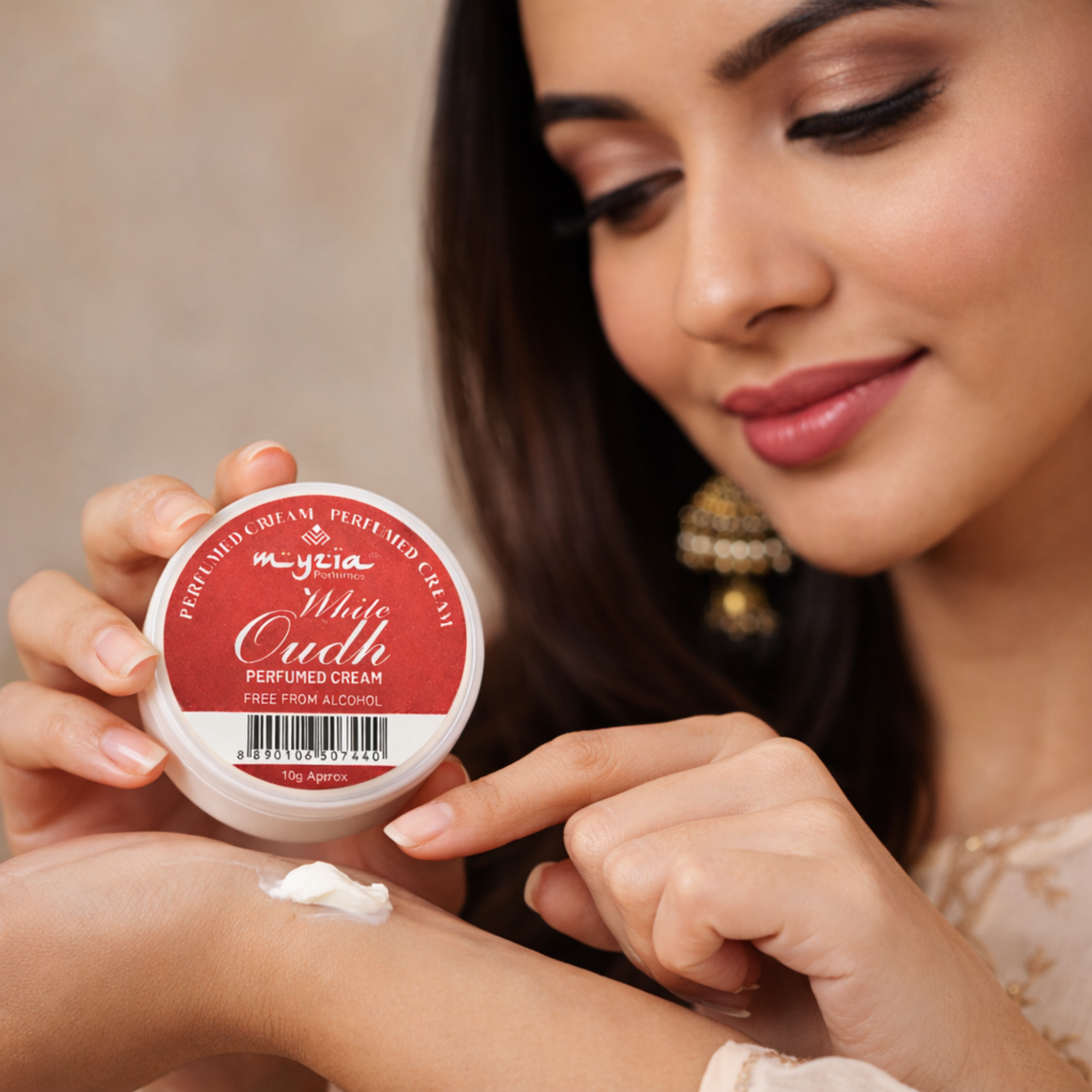 White Oudh Solid Perfume Cream 10g | Alcohol-Free Wax Perfume | Unisex Skin Perfume for Men & Women | Pocket Size Cream Perfume